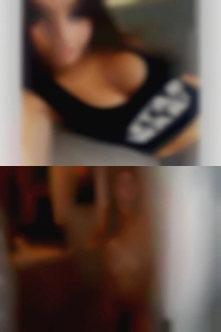 :) hurry up lifes to short to horny women sucking dick wait.