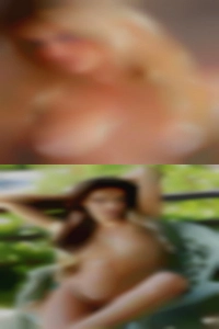 Smart female horny women who has goals.